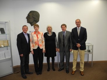 AWO Vorstand v.l.n.r. AWO Präsident Wilhelm Schmidt, Martina Arends, Brigitte Döcker, Wolfgang Stadler, Hans-Peter Niemeier.JPG