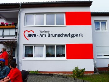 Cottbus, AWO Wohnen Am Brunschwigpark - Namensgebung (1).JPG